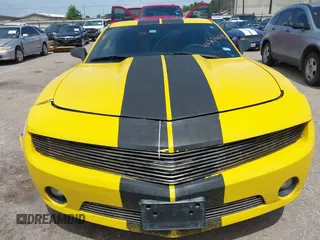 2011 Chevrolet Camaro 1LT with VIN 2G1FF1ED1B9155488, listed as a IAAI auction lot 42656018 with Not provided miles and . Bid and sale history available at DreamBid. Image 12.