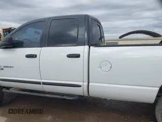2006 Dodge 3500 Laramie z VIN 3D7LX38C66G223114, wystawiony jako IAAI lot #40760004 z przebiegiem 171 229 mil mil oraz . Historia ofert i sprzedaży dostępna na DreamBid. Obrazek 14.