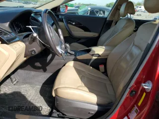 2013 Hyundai Azera z VIN KMHFH4JG8DA301102, wystawiony jako Copart lot #54299505 z przebiegiem 121 658 mil mil oraz Szkoda całkowita • Salvage title. Historia ofert i sprzedaży dostępna na DreamBid. Obrazek 7.