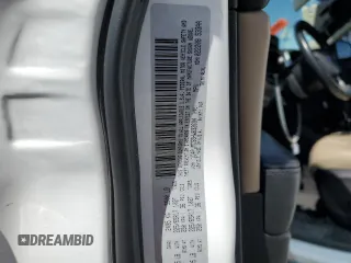 2017 Jeep Cherokee Latitude с VIN 1C4PJMCS5HW632694, выставлен на аукционе Copart как лот 59001725 с пробегом 118 054 миль миль и Списание • Salvage title. История ставок и продаж доступна на DreamBid. Изображение 13.