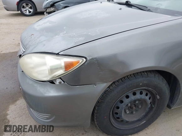 2006 Toyota Camry STD with VIN 4T1BE32K46U680668, listed as a IAAI auction lot 42205981 with 163,277 mi miles. Bid and sale history available at carsss.com. Image 12.