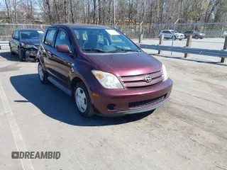 2005 Scion xA z VIN JTKKT624450090384, wystawiony jako IAAI lot #41853316 z przebiegiem 198 274 mil mil oraz . Historia ofert i sprzedaży dostępna na DreamBid. Obrazek 1.