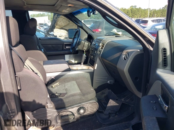 2004 Ford F-150 XLT with VIN 1FTPX14594NA05969, listed as a IAAI auction lot 42717160 with 239,537 mi miles and . Bid and sale history available at DreamBid. Image 5.