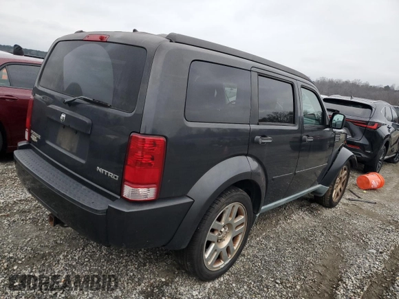 2011 Dodge Nitro Heat with VIN 1D4PT4GK6BW576487, listed as a Copart auction lot 45486795 with 273,584 mi miles and Salvage Title. Bid and sale history available at DreamBid. Image 3.