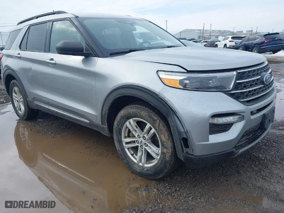 2020 Ford Explorer XLT with VIN 1FMSK8DH1LGB38073, listed as a IAAI auction lot 41658690 with 134,661 mi miles. Bid and sale history available at carsss.com. Image 6.