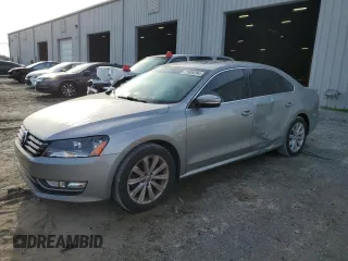 2013 Volkswagen Passat SEL Premium with VIN 1VWCH7A34DC039411, listed as a Copart auction lot 72908294 with 129,948 mi miles and Salvage Title. Bid and sale history available at carsss.com. Image 1.