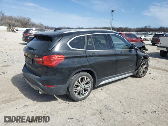 2017 BMW X1 xDrive28i with VIN WBXHT3Z31H4A57021, listed as a Copart auction lot 46507885 with 165,071 mi miles and Salvage Title. Bid and sale history available at carsss.com. Image 3.