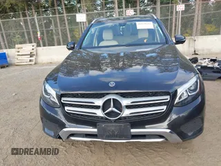 2019 Mercedes-Benz GLC 350e z VIN WDC0G5EB0KF568293, wystawiony jako IAAI lot #42179212 z przebiegiem Nie podano mil oraz . Historia ofert i sprzedaży dostępna na DreamBid. Obrazek 13.