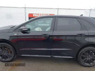 2020 Ford Edge SEL with VIN 2FMPK4J9XLBB13109, listed as a IAAI auction lot 41554201 with 72,117 mi miles. Bid and sale history available at carsss.com. Image 14.