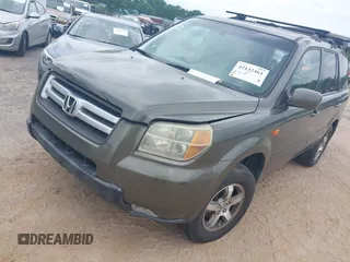 2006 Honda Pilot EX-L with VIN 5FNYF185X6B027885, listed as a IAAI auction lot 42132461 with 222,195 mi miles and . Bid and sale history available at DreamBid. Image 2.