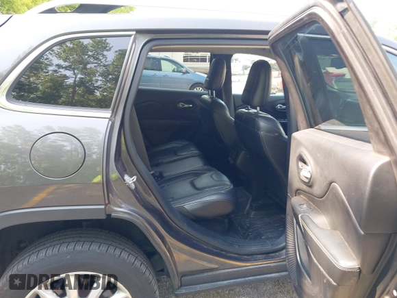2014 Jeep Cherokee Limited z VIN 1C4PJMDS0EW193320, wystawiony jako IAAI lot #42460895 z przebiegiem 173 263 mil mil oraz . Historia ofert i sprzedaży dostępna na DreamBid. Obrazek 8.