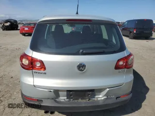 2010 Volkswagen Tiguan S with VIN WVGAV7AX9AW519312, listed as a Copart auction lot 48633055 with 94,740 mi miles and Salvage title. Bid and sale history available at DreamBid. Image 6.