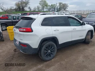 2018 Jeep Cherokee Limited с VIN 1C4PJMDB8JD609815, выставлен на аукционе IAAI как лот 42181109 с пробегом 157 375 миль миль и . История ставок и продаж доступна на DreamBid. Изображение 4.
