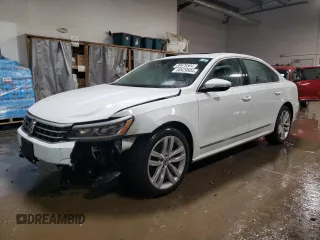 2018 Volkswagen Passat SEL Premium z VIN 1VWCA7A30JC011332, wystawiony jako Copart lot #80429504 z przebiegiem 25 635 mil mil oraz Szkoda całkowita • Salvage title. Historia ofert i sprzedaży dostępna na DreamBid. Obrazek 1.