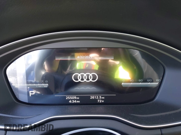 2022 Audi Q5 S line Premium Plus with VIN WA1EAAFY3N2118376, listed as a IAAI auction lot 42042234 with 25,509 mi miles and . Bid and sale history available at DreamBid. Image 7.
