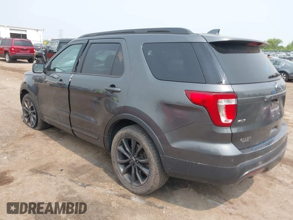2017 Ford Explorer XLT with VIN 1FM5K7DH0HGE34667, listed as a IAAI auction lot 42401293 with 149,253 mi miles and . Bid and sale history available at DreamBid. Image 3.