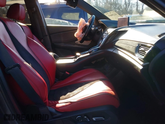 2019 Acura RDX w/A-Spec Pkg with VIN 5J8TC2H66KL028493, listed as a IAAI auction lot 41246651 with 136,713 mi miles. Bid and sale history available at carsss.com. Image 5.