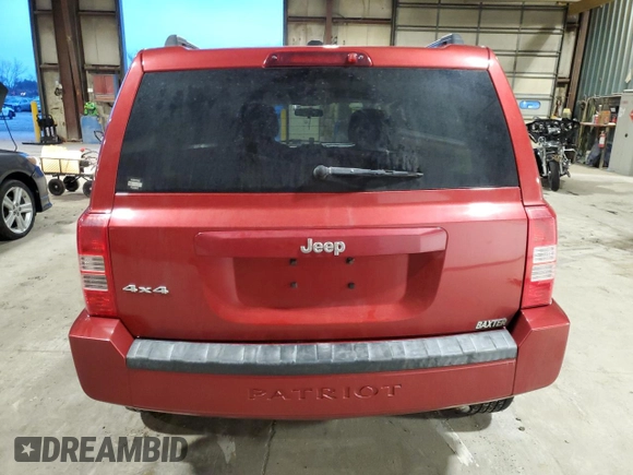 2010 Jeep Patriot Sport z VIN 1J4NF1GB8AD620620, wystawiony jako Copart lot #86930024 z przebiegiem 110 182 mil mil oraz Szkoda całkowita • Salvage title. Historia ofert i sprzedaży dostępna na DreamBid. Obrazek 6.