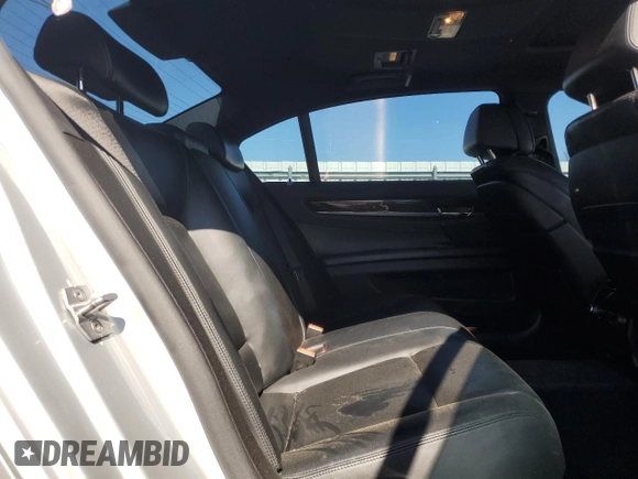 2013 BMW 7 Series 750Li xDrive с VIN WBAYF8C5XDD141001, выставлен на аукционе Copart как лот 48727635 с пробегом 131 462 миль миль и Списание • Salvage title. История ставок и продаж доступна на DreamBid. Изображение 10.