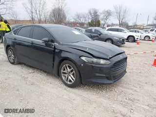 2015 Ford Fusion SE with VIN 1FA6P0H78F5121755, listed as a IAAI auction lot 41557675 with 128,511 mi miles. Bid and sale history available at carsss.com. Image 1.