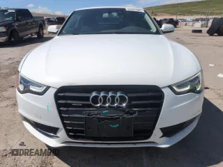 2014 Audi A5 Premium Plus z VIN WAULFAFR5EA010335, wystawiony jako Copart lot #55597995 z przebiegiem 83 426 mil mil oraz Szkoda całkowita • Salvage title. Historia ofert i sprzedaży dostępna na DreamBid. Obrazek 5.