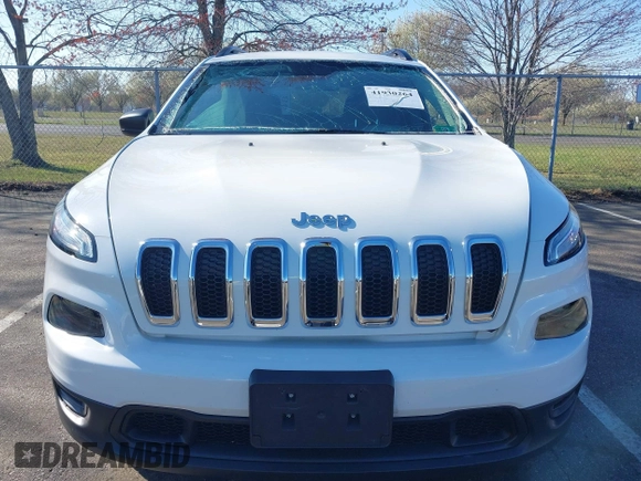 2016 Jeep Cherokee Sport with VIN 1C4PJMASXGW359186, listed as a IAAI auction lot 41930264 with 32,581 mi miles. Bid and sale history available at carsss.com. Image 12.