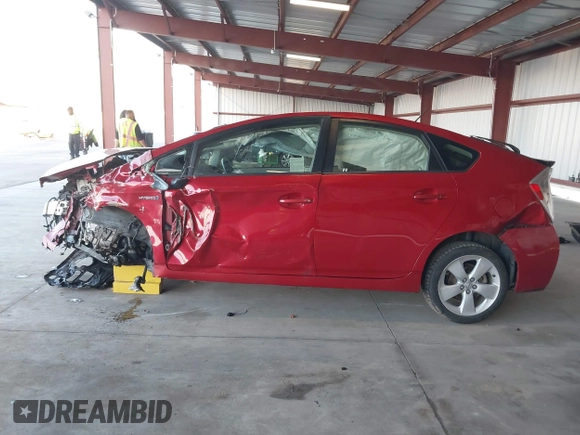 2013 Toyota Prius One with VIN JTDKN3DUXD5684296, listed as a IAAI auction lot 41314975 with 161,532 mi miles. Bid and sale history available at carsss.com. Image 15.