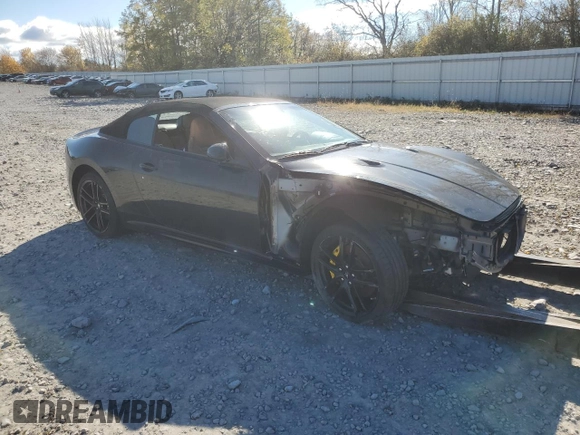 2013 Maserati GranTurismo Convertible Sport with VIN ZAM45VMAXD0071100, listed as a Copart auction lot 77978314 with 0 mi miles and Salvage Title. Bid and sale history available at carsss.com. Image 4.