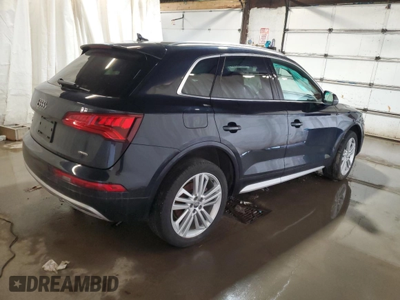 2020 Audi Q5 Premium Plus with VIN WA1BNAFY2L2104618, listed as a Copart auction lot 72943952 with 26,147 mi miles. Bid and sale history available at carsss.com. Image 3.
