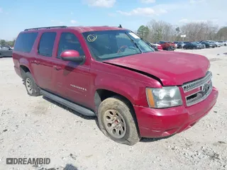 2007 Chevrolet Suburban LT with VIN 1GNFC16J97J355929, listed as a IAAI auction lot 41626223 with 186,644 mi miles. Bid and sale history available at carsss.com. Image 1.