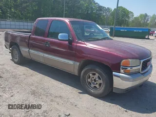 2002 GMC Sierra 1500 SLE z VIN 2GTEC19T121288635, wystawiony jako IAAI lot #42070060 z przebiegiem 239 810 mil mil oraz . Historia ofert i sprzedaży dostępna na DreamBid. Obrazek 1.