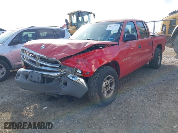 2000 Dodge Dakota Sport with VIN 1B7GL2AN0YS705134, listed as a IAAI auction lot 41997957 with 219,659 mi miles. Bid and sale history available at carsss.com. Image 2.