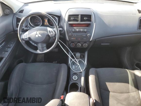 2013 Mitsubishi Outlander Sport SE z VIN 4A4AJ3AU3DE603885, wystawiony jako Copart lot #49848305 z przebiegiem 148 140 mil mil oraz Szkoda całkowita • Salvage title. Historia ofert i sprzedaży dostępna na DreamBid. Obrazek 8.