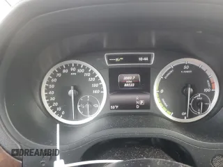 2014 Mercedes-Benz B Electric Drive with VIN WDDVP9AB4EJ003352, listed as a Copart auction lot 82856804 with 88,533 mi miles and Clean Title. Bid and sale history available at DreamBid. Image 9.
