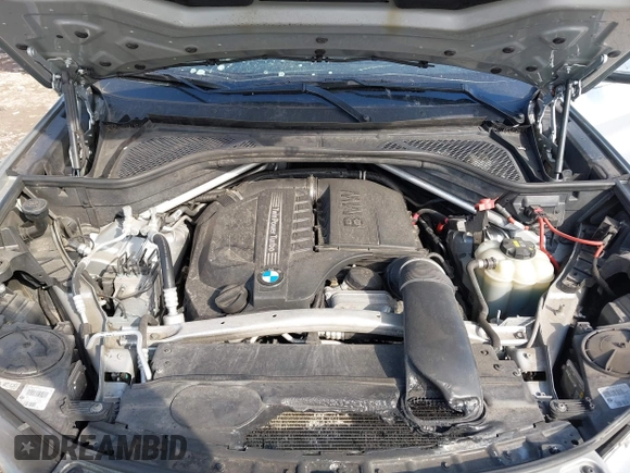 2018 BMW X5 xDrive35i with VIN 5UXKR0C51J0X92651, listed as a IAAI auction lot 41724974 with 83,496 mi miles. Bid and sale history available at carsss.com. Image 10.