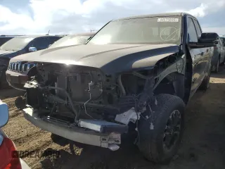 2022 Toyota Tundra SR5 with VIN 5TFLA5DA3NX010417, listed as a Copart auction lot 44575805 with 61,625 mi miles and Salvage title. Bid and sale history available at DreamBid. Image 1.