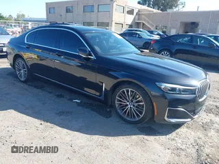 2021 BMW 7 Series 740i z VIN WBA7T2C05MCG31540, wystawiony jako IAAI lot #42267663 z przebiegiem 111 296 mil mil oraz . Historia ofert i sprzedaży dostępna na DreamBid. Obrazek 1.