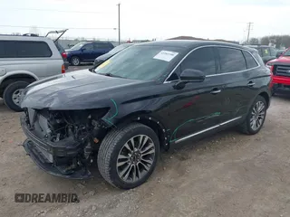 2017 Lincoln MKX Reserve z VIN 2LMPJ8LR7HBL31673, wystawiony jako IAAI lot #42202188 z przebiegiem 80 646 mil mil oraz . Historia ofert i sprzedaży dostępna na DreamBid. Obrazek 17.
