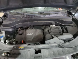 2015 Kia Sorento LX z VIN 5XYKTCA69FG593865, wystawiony jako Copart lot #49466205 z przebiegiem 128 270 mil mil oraz Szkoda całkowita • Salvage title. Historia ofert i sprzedaży dostępna na DreamBid. Obrazek 12.