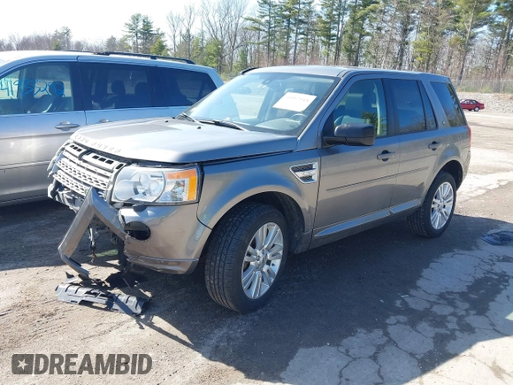 2010 Land Rover LR2 HSE with VIN SALFR2BN2AH188939, listed as a IAAI auction lot 41957944 with 89,881 mi miles and . Bid and sale history available at DreamBid. Image 2.