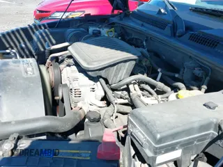 2006 Dodge Dakota ST with VIN 1D7HW28K36S565395, listed as a IAAI auction lot 43136301 with 178,410 mi miles and . Bid and sale history available at DreamBid. Image 13.