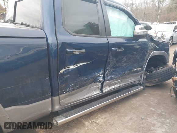 2019 Ram 1500 Laramie with VIN 1C6SRFDT9KN588340, listed as a IAAI auction lot 41717183 with 56,623 mi miles. Bid and sale history available at carsss.com. Image 6.