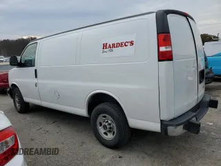 2021 GMC Savana Cargo Van with VIN 1GTW7AF77M1244907, listed as a Copart auction lot 87134374 with 190,139 mi miles and Salvage Title. Bid and sale history available at carsss.com. Image 2.