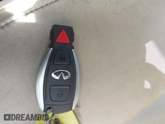 2017 Infiniti QX30 Premium with VIN SJKCH5CR9HA035085, listed as a IAAI auction lot 42675557 with Not provided miles and . Bid and sale history available at DreamBid. Image 11.