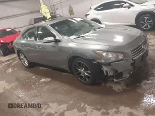 2009 Nissan Maxima 3.5 SV w/Sport Pkg with VIN 1N4AA51E69C812137, listed as a IAAI auction lot 41934002 with 220,804 mi miles. Bid and sale history available at carsss.com. Image 1.