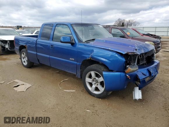 2003 Chevrolet Silverado SS z VIN 2GCEK19N531375363, wystawiony jako Copart lot #47008175 z przebiegiem 189 330 mil mil oraz Nie do naprawy • Non repairable. Historia ofert i sprzedaży dostępna na DreamBid. Obrazek 4.