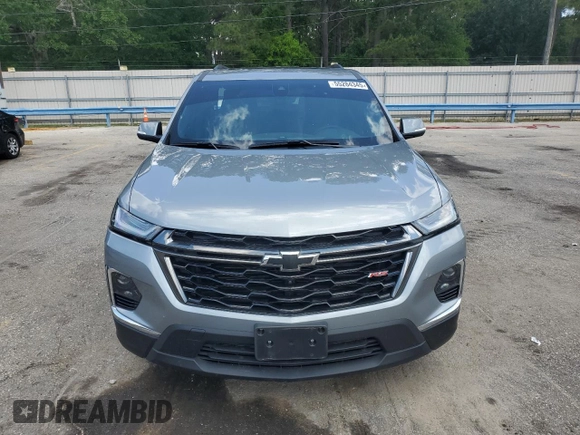 2023 Chevrolet Traverse RS z VIN 1GNEVJKW3PJ339894, wystawiony jako Copart lot #55284345 z przebiegiem 20 737 mil mil oraz Szkoda całkowita • Salvage title. Historia ofert i sprzedaży dostępna na DreamBid. Obrazek 5.