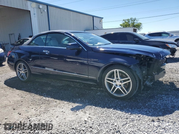 2015 Mercedes-Benz E 400 with VIN WDDKK6FF4FF297156, listed as a Copart auction lot 49464815 with 45,750 mi miles and Salvage title. Bid and sale history available at DreamBid. Image 4.