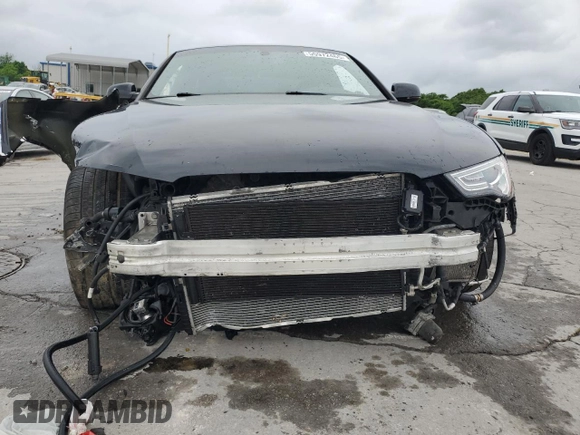 2014 Audi RS 5 z VIN WUAC6AFR4EA900833, wystawiony jako Copart lot #55972465 z przebiegiem Nie podano mil oraz Szkoda całkowita • Salvage title. Historia ofert i sprzedaży dostępna na DreamBid. Obrazek 5.