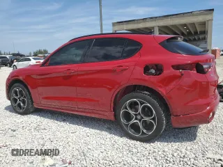 2020 Alfa Romeo Stelvio Ti z VIN ZASPAKBN1L7C86895, wystawiony jako Copart lot #49410355 z przebiegiem 1683 mil mil oraz Szkody całkowita. Historia ofert i sprzedaży dostępna na DreamBid. Obrazek 2.